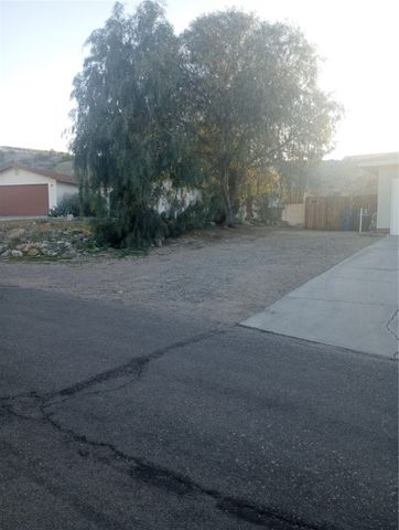 1811 Escalera Circle, Bullhead City, AZ 86442