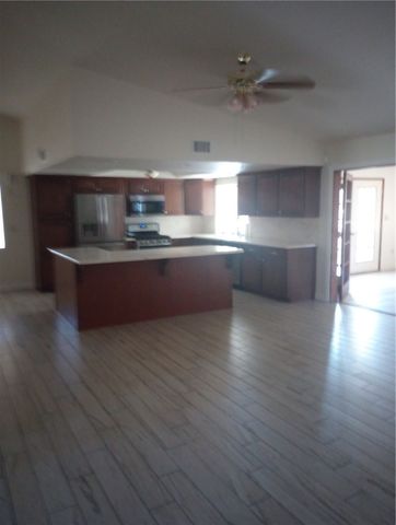 1811 Escalera Circle, Bullhead City, AZ 86442