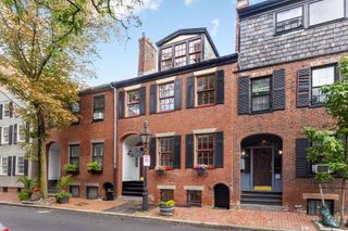 24 Fayette St, Boston, MA 02116