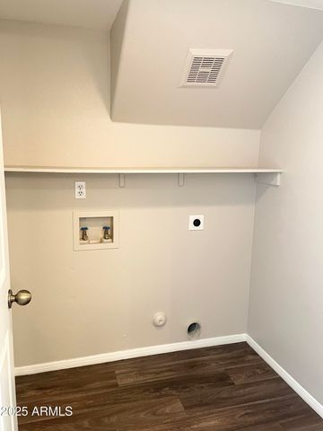 14452 S 43RD Street, Phoenix, AZ 85044