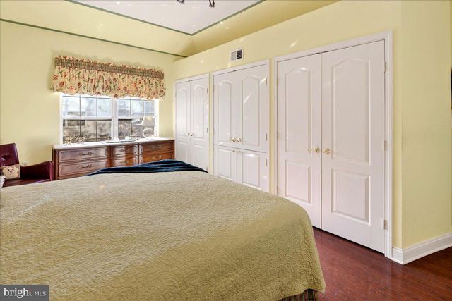 208 SUNFLOWER LN, Princeton Junction, NJ 08550