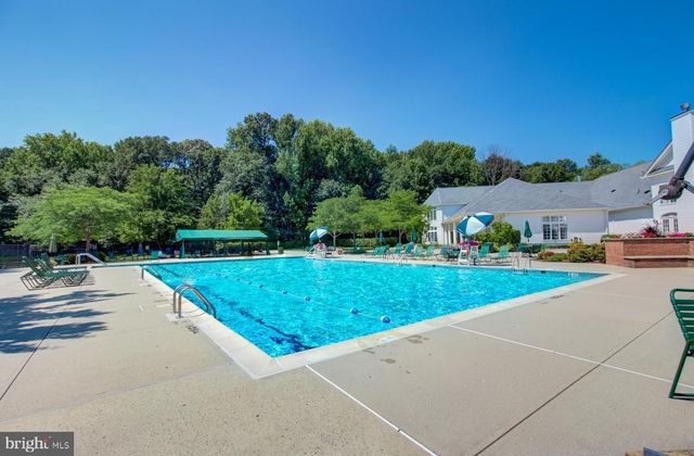 208 SUNFLOWER LN, Princeton Junction, NJ 08550