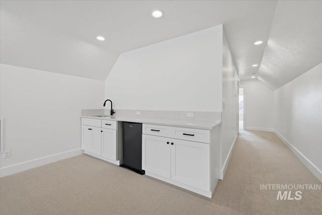 13958 Raptor Ln, Caldwell, ID 83607