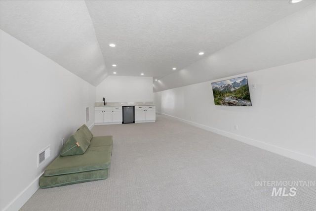 13958 Raptor Ln, Caldwell, ID 83607