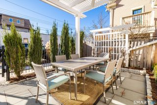 43 Woodland Street, New Haven, CT 06511