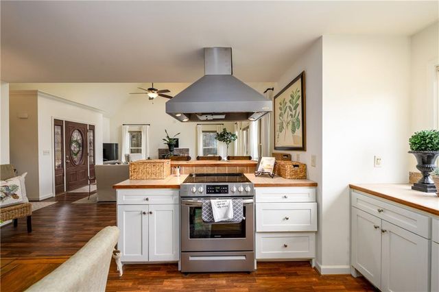 3421 Chestatee Road, Gainesville, GA 30506