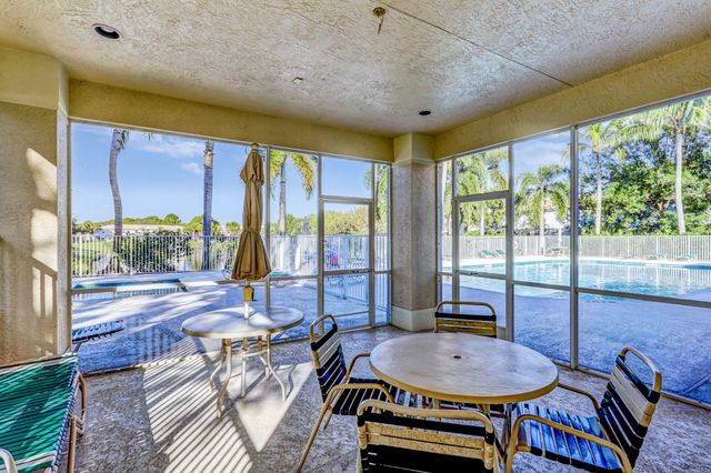 106 Wooden Mill Terrace, Jupiter, FL 33458