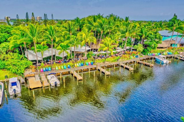 106 Wooden Mill Terrace, Jupiter, FL 33458