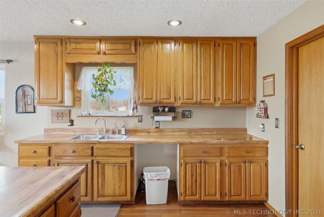 28254 S 4310, Vinita, OK 74301