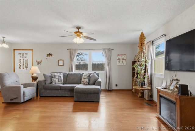 28254 S 4310, Vinita, OK 74301