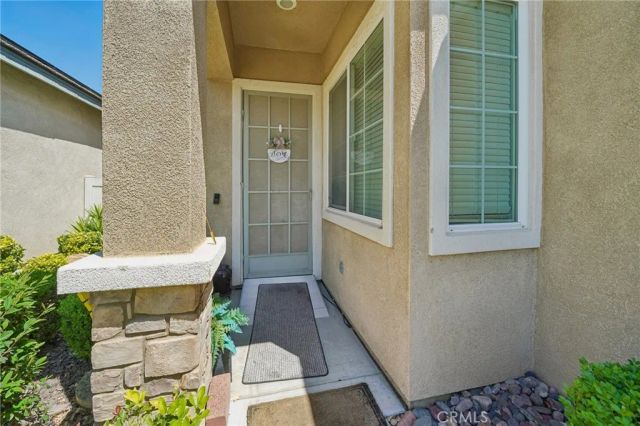 10257 Wascana Lane, Apple Valley, CA 92308