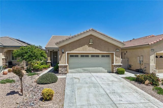 10257 Wascana Lane, Apple Valley, CA 92308