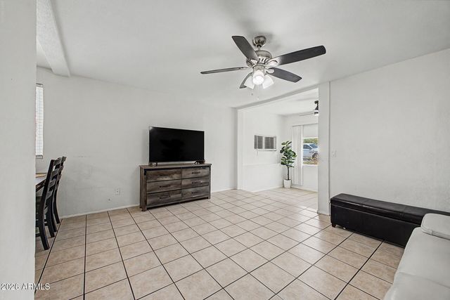 502 W CHAMBERS Street, Phoenix, AZ 85041