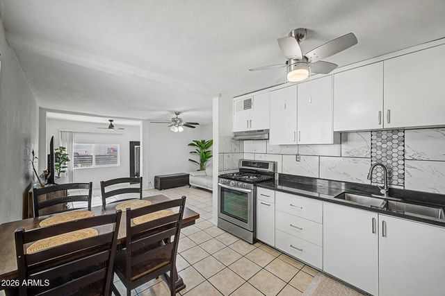 502 W CHAMBERS Street, Phoenix, AZ 85041