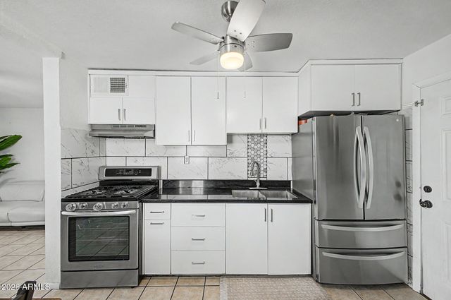 502 W CHAMBERS Street, Phoenix, AZ 85041