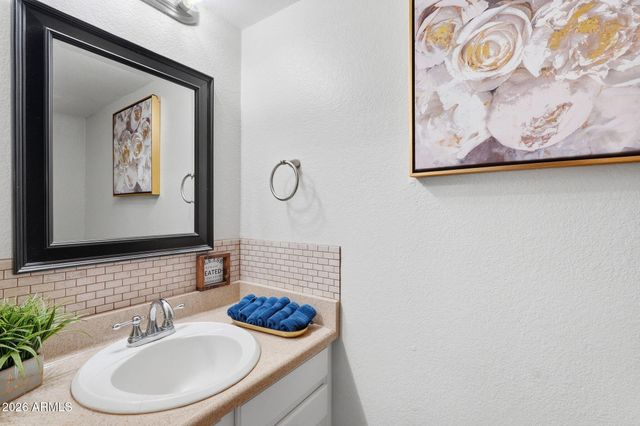 3491 N ARIZONA Avenue 39, Chandler, AZ 85225