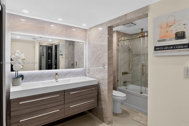 20505 E Country Club Dr 1739, Aventura, FL 33180