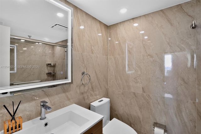 20505 E Country Club Dr 1739, Aventura, FL 33180