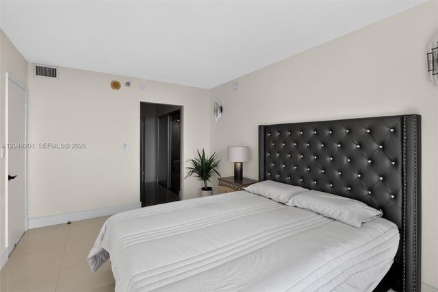 20505 E Country Club Dr 1739, Aventura, FL 33180