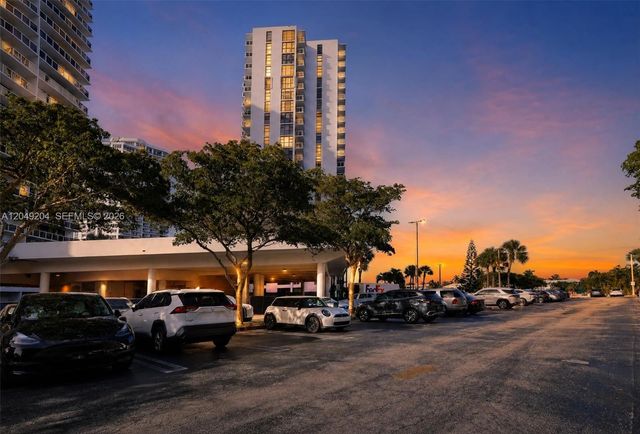 20505 E Country Club Dr 1739, Aventura, FL 33180