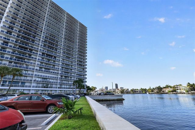 20505 E Country Club Dr 1739, Aventura, FL 33180