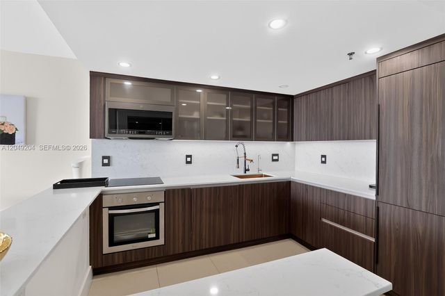 20505 E Country Club Dr 1739, Aventura, FL 33180