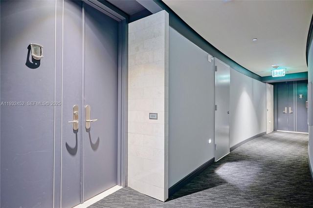 901 Brickell Key Blvd 2507, Miami, FL 33131