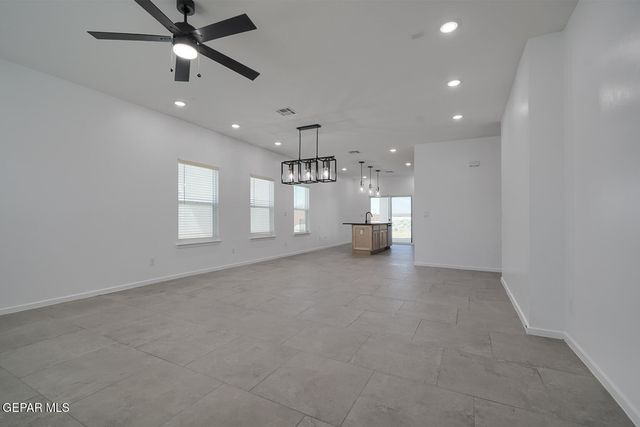 13805 Paseo Celeste Drive, Horizon City, TX 79928