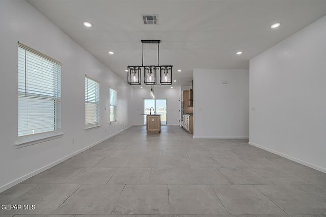 13805 Paseo Celeste Drive, Horizon City, TX 79928