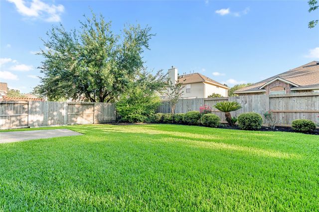 6211 Stone Hill Road, Spring, TX 77389