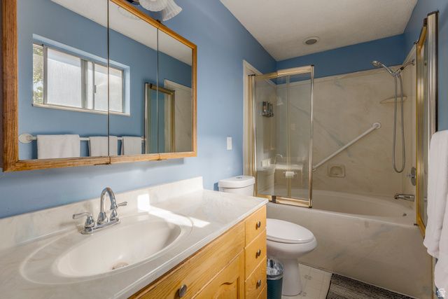 8268 S 865 E, Sandy, UT 84094