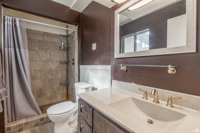 8268 S 865 E, Sandy, UT 84094