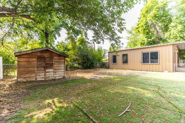 8268 S 865 E, Sandy, UT 84094