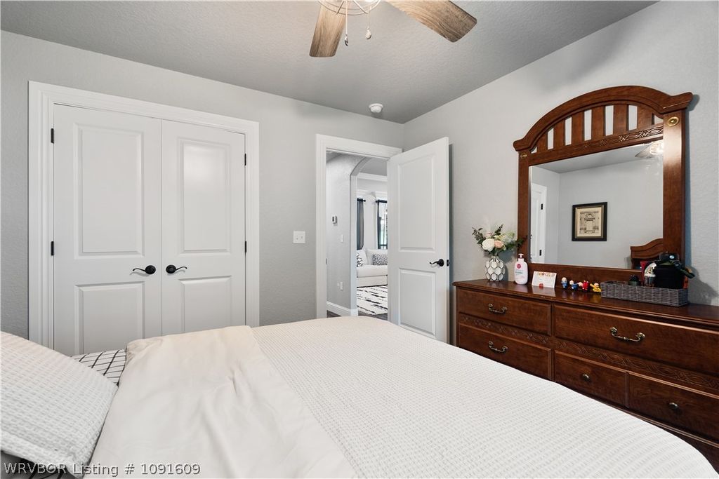6020 Tower Circle 6020 Tower Circle