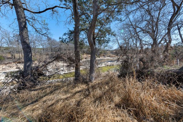 145 River RD, Liberty Hill, TX 78642