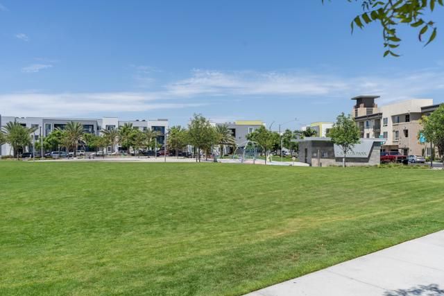 2052 Quarter Loop 1, Chula Vista, CA 91915