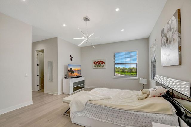 2848 Gin Berry Way, West Palm Beach, FL 33401