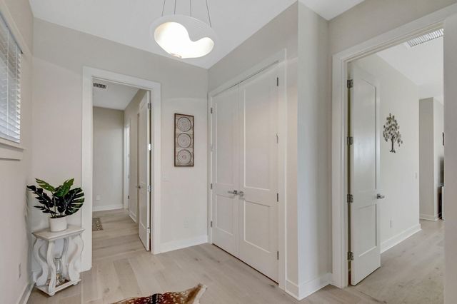 2848 Gin Berry Way, West Palm Beach, FL 33401