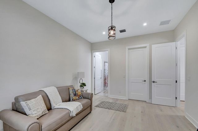 2848 Gin Berry Way, West Palm Beach, FL 33401