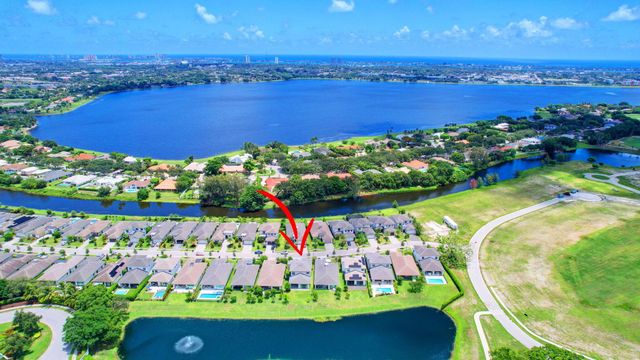 2848 Gin Berry Way, West Palm Beach, FL 33401