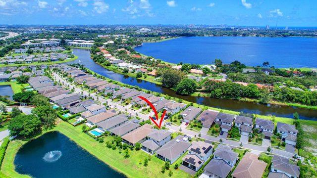 2848 Gin Berry Way, West Palm Beach, FL 33401