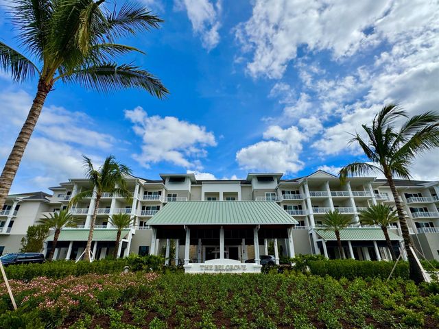 2848 Gin Berry Way, West Palm Beach, FL 33401