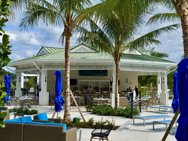 2848 Gin Berry Way, West Palm Beach, FL 33401