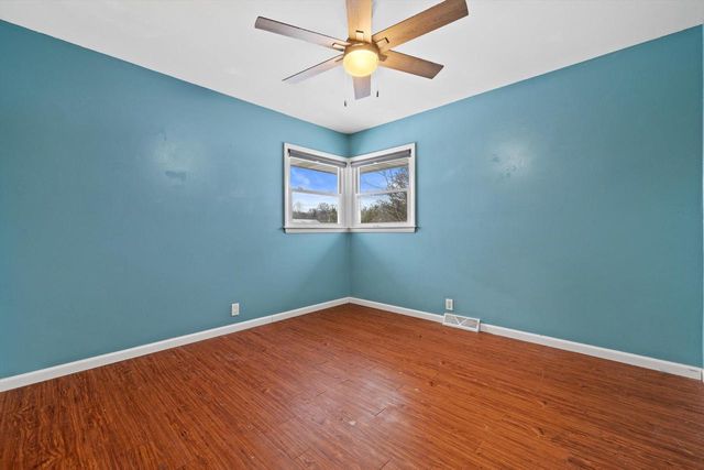 W124S8276 N Cape ROAD, Muskego, WI 53150