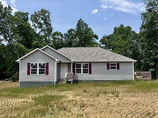 1122 Brannon Rd, Lawrenceburg, TN 38464