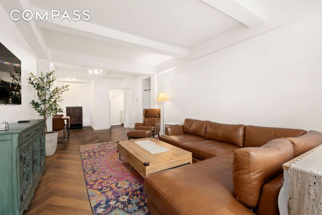 150 E 27th St Apt La, New York City, NY 10016