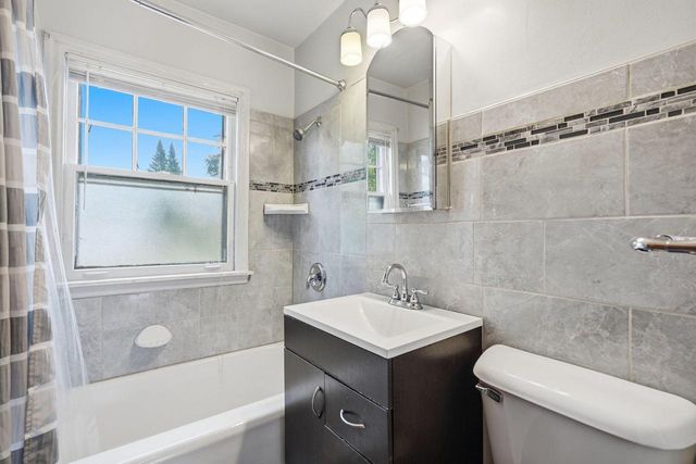 3050 N 79th STREET, Milwaukee, WI 53222