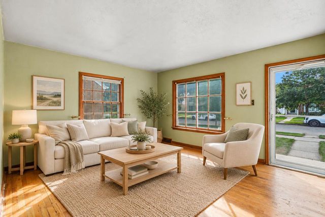 3050 N 79th STREET, Milwaukee, WI 53222