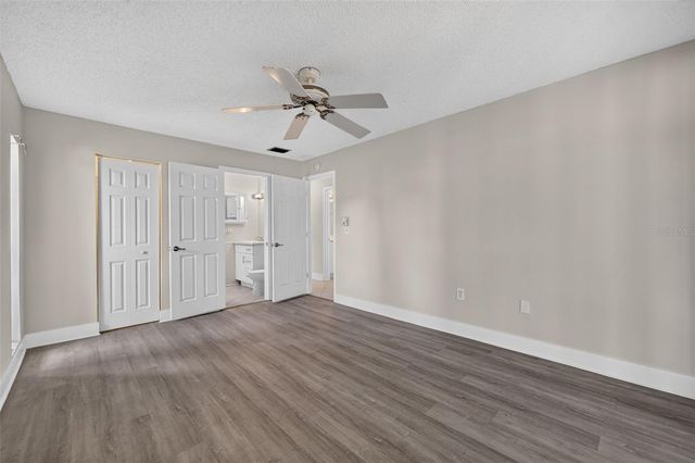 1211 11TH CIRCLE SE, Largo, FL 33771