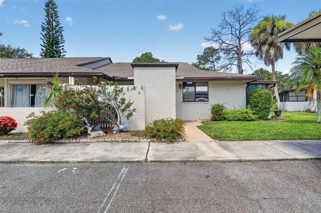 1211 11TH CIRCLE SE, Largo, FL 33771
